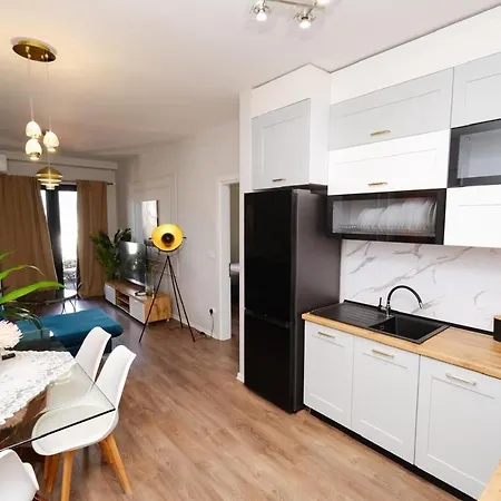 Luxury Garden Building 21st Floor Тирана